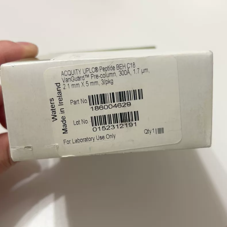 Waters Chromatography Column 186004629 thumbnail
