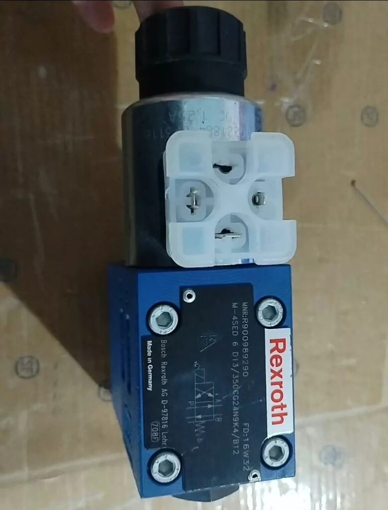 Rexroth Valve R900989290 thumbnail