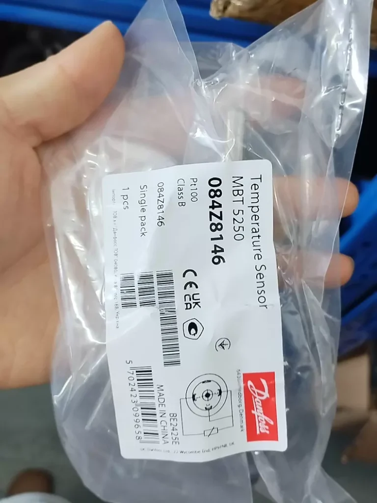 Danfoss Temperature Sensor MBT5250 084Z8146