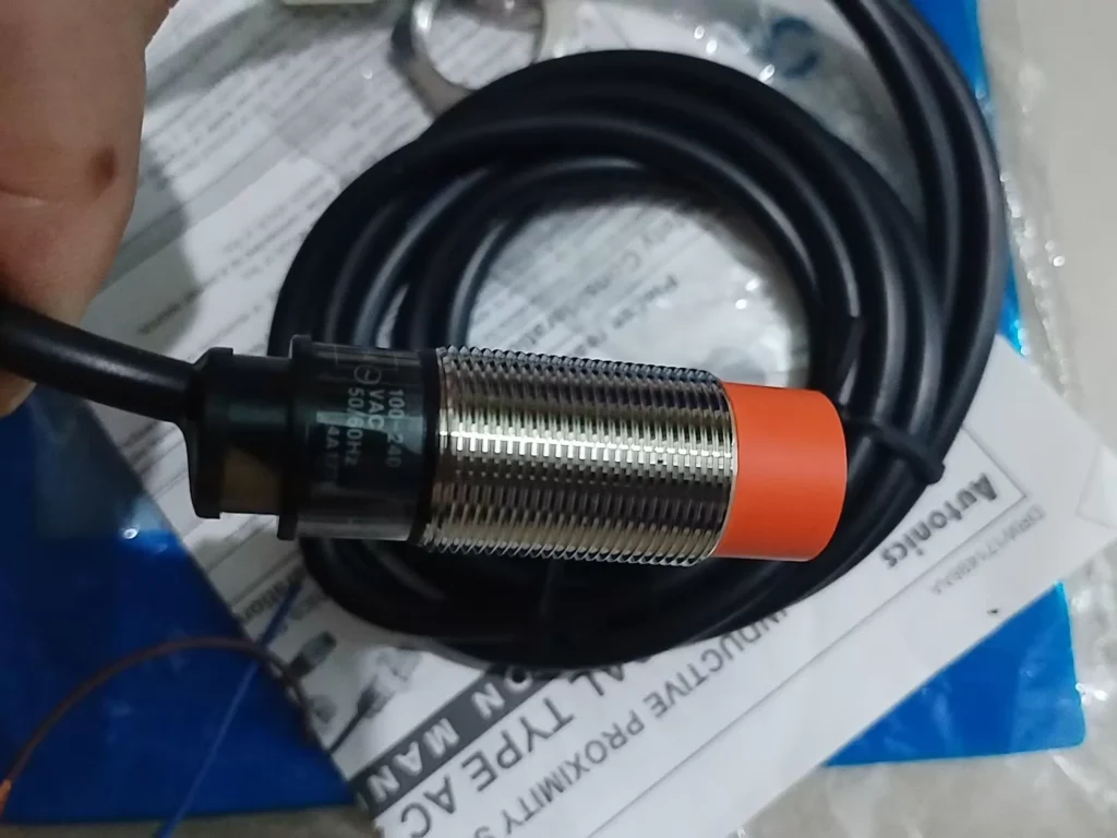 Autonics Proximity Sensor PRT18-8AC thumbnail