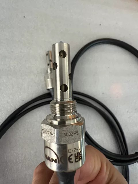 MAN Sensor 1883559-2 thumbnail