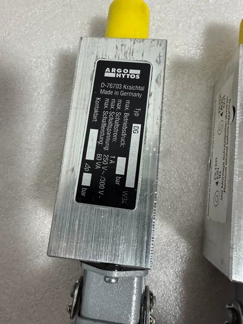 Yanmar Sensor DG028-30 thumbnail
