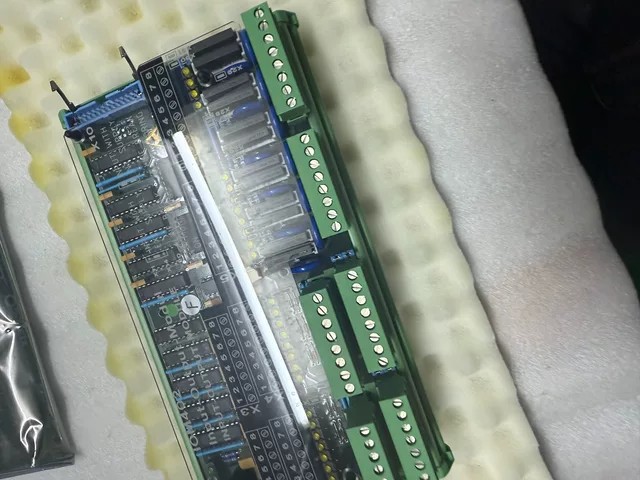 SAM Module IOM402 thumbnail