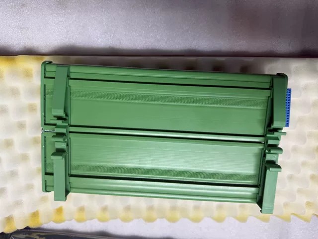 SAM Module IOM402 thumbnail