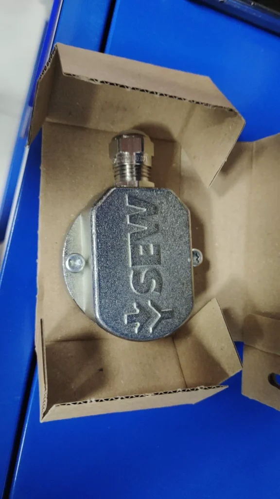 SEW-EURODRIVE Encoder 21017530 thumbnail