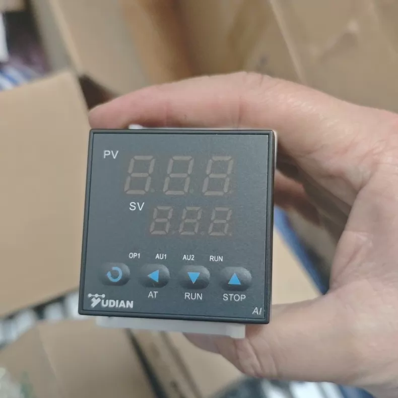 YUDIAN Temperature Controller AI208D2G thumbnail