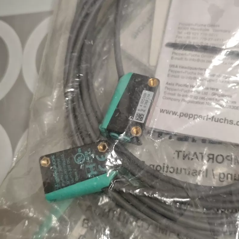 Pepperl+Fuchs Sensor M100/MV100-RT/76b/102/115