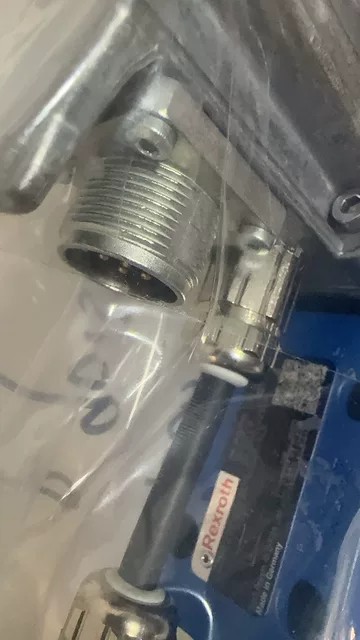 MAN Valve 5943792-1 thumbnail