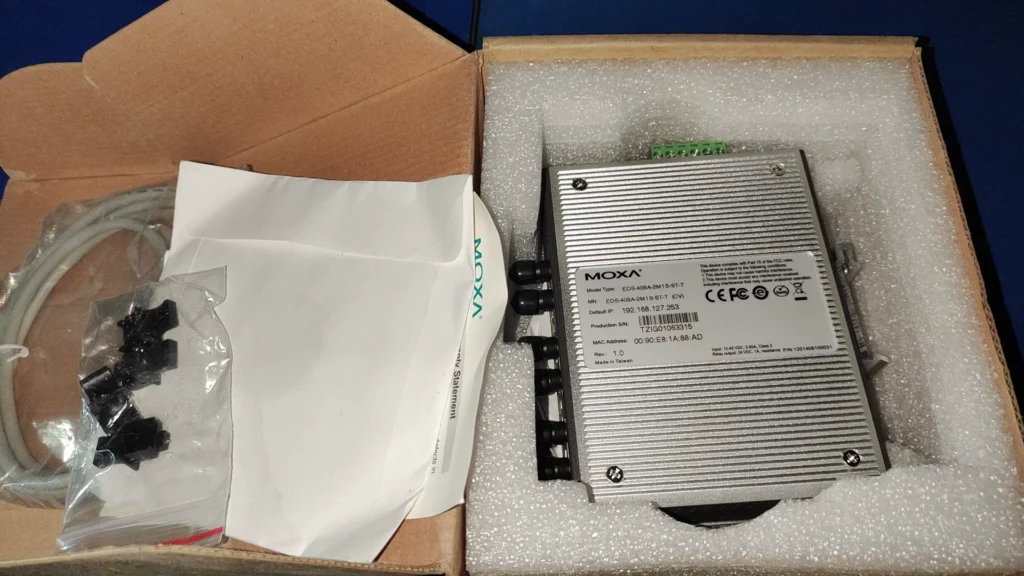 MOXA Industrial Ethernet Switch EDS-408A-2M1S-S thumbnail