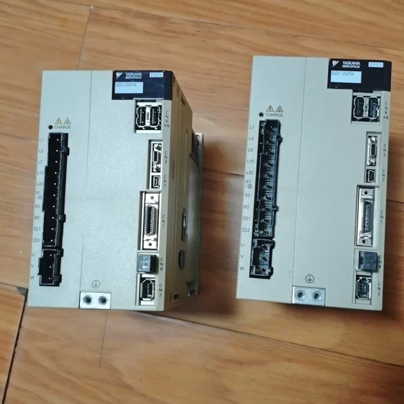 Yaskawa Servo Drive SGDV-120A15A thumbnail