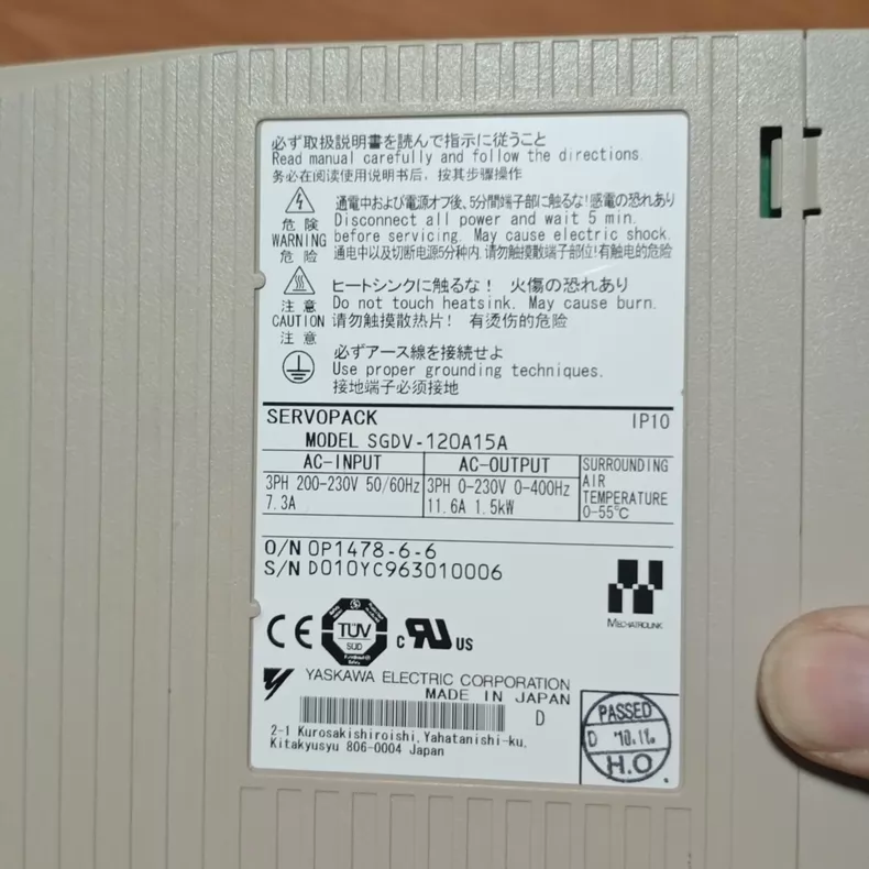 Yaskawa Servo Drive SGDV-120A15A thumbnail