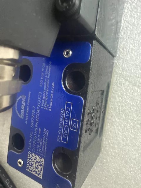 MAN Valve 5997978-7 thumbnail