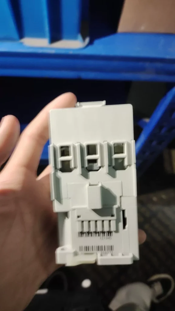 GE 100-C43KJ00 thumbnail