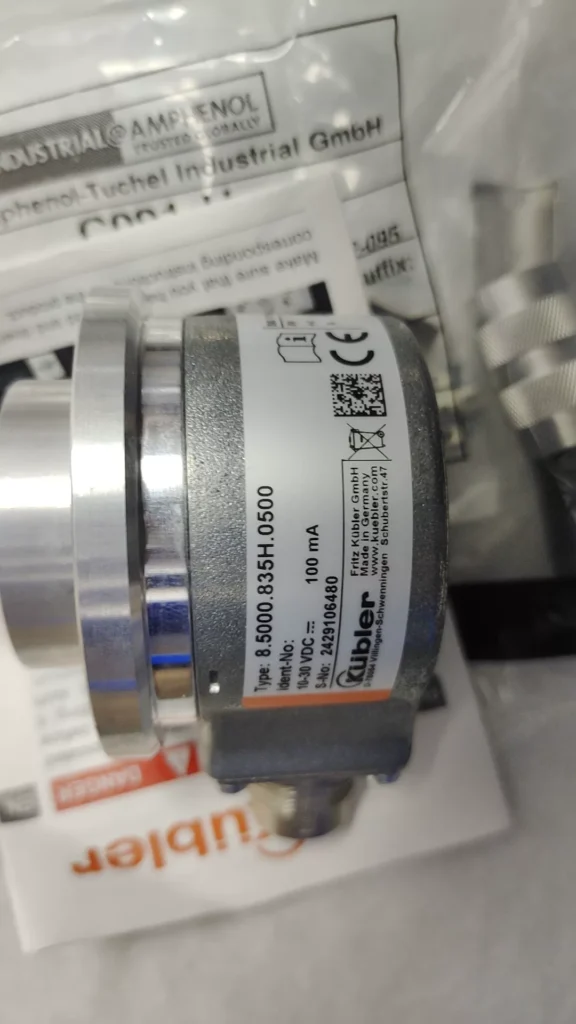 Kuebler Incremental Encoder 8.5000.835H.0500 thumbnail