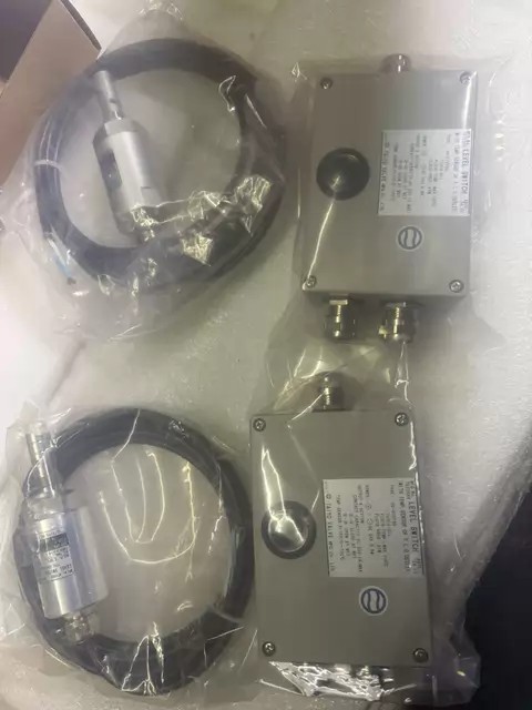 TAIYO Switch S10TBG+SU4-SLM2-MT-M18 thumbnail