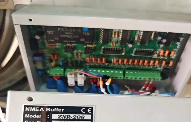 OEM Signal Distributor ZNR-208 thumbnail