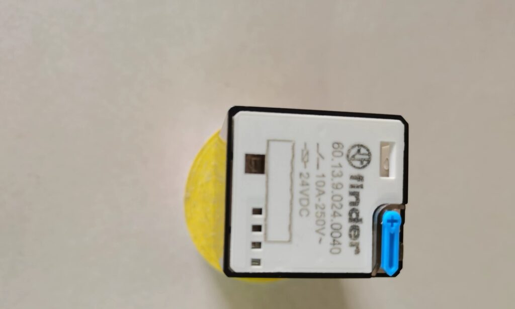 Finder Relay 60.13.9.024.0040 thumbnail