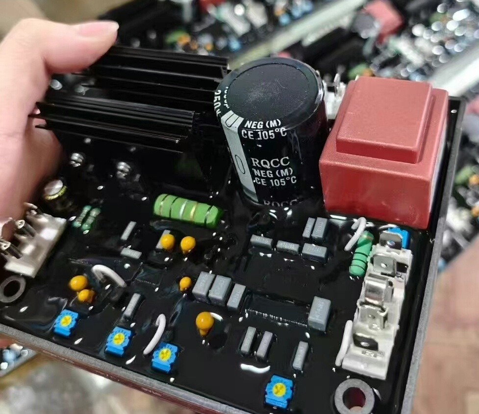 OEM Voltage Regulator R438 thumbnail