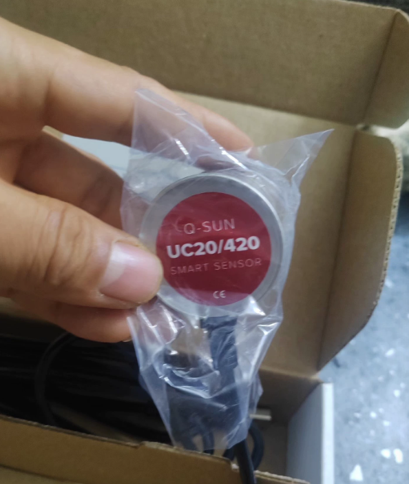 Q-LAB UC20/420 Smart Sensor thumbnail