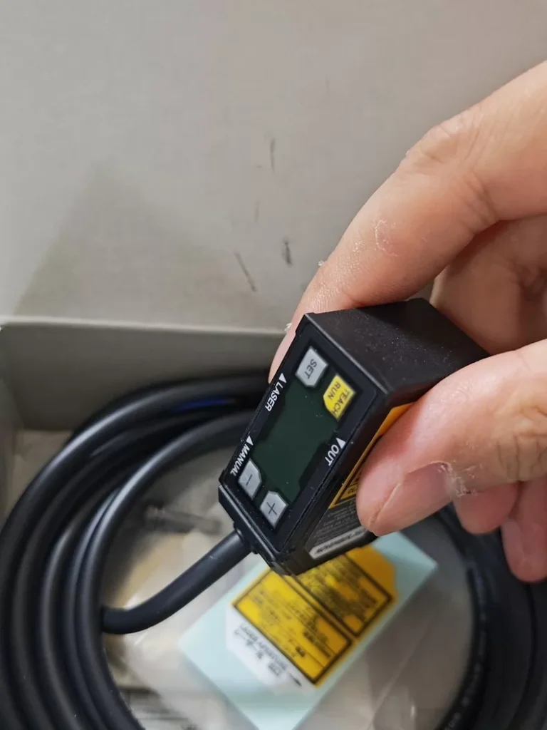 FASTUS BGS-HL25T Laser Sensor thumbnail
