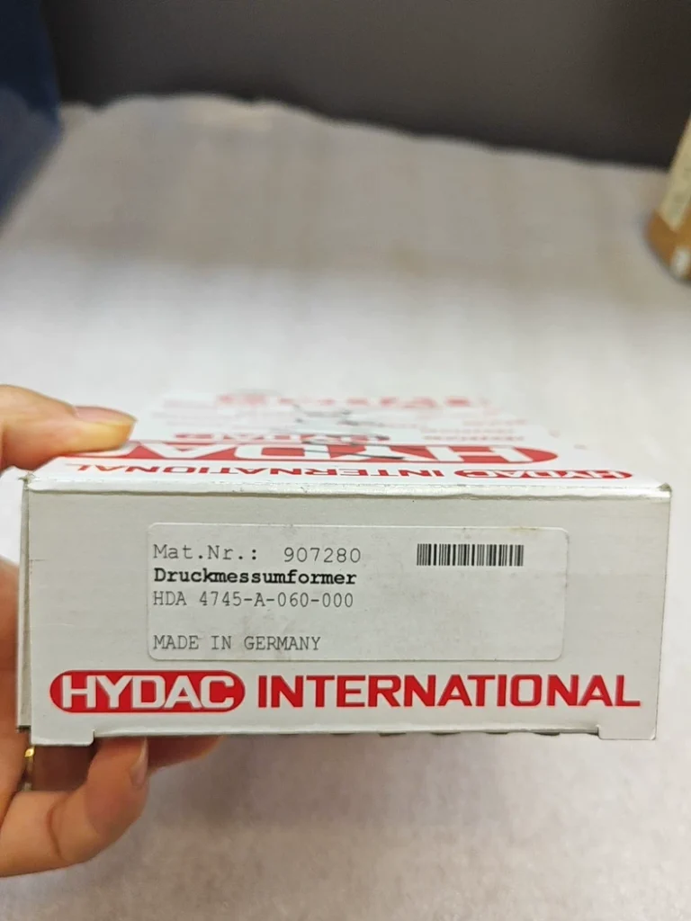 HYDAC HDA 4745-A-060-000  Pressure Sensor thumbnail