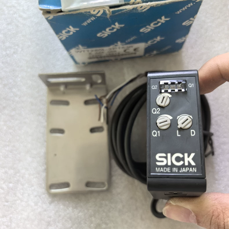 SICK WTT280L-2P1536 Photoelectric Sensor
