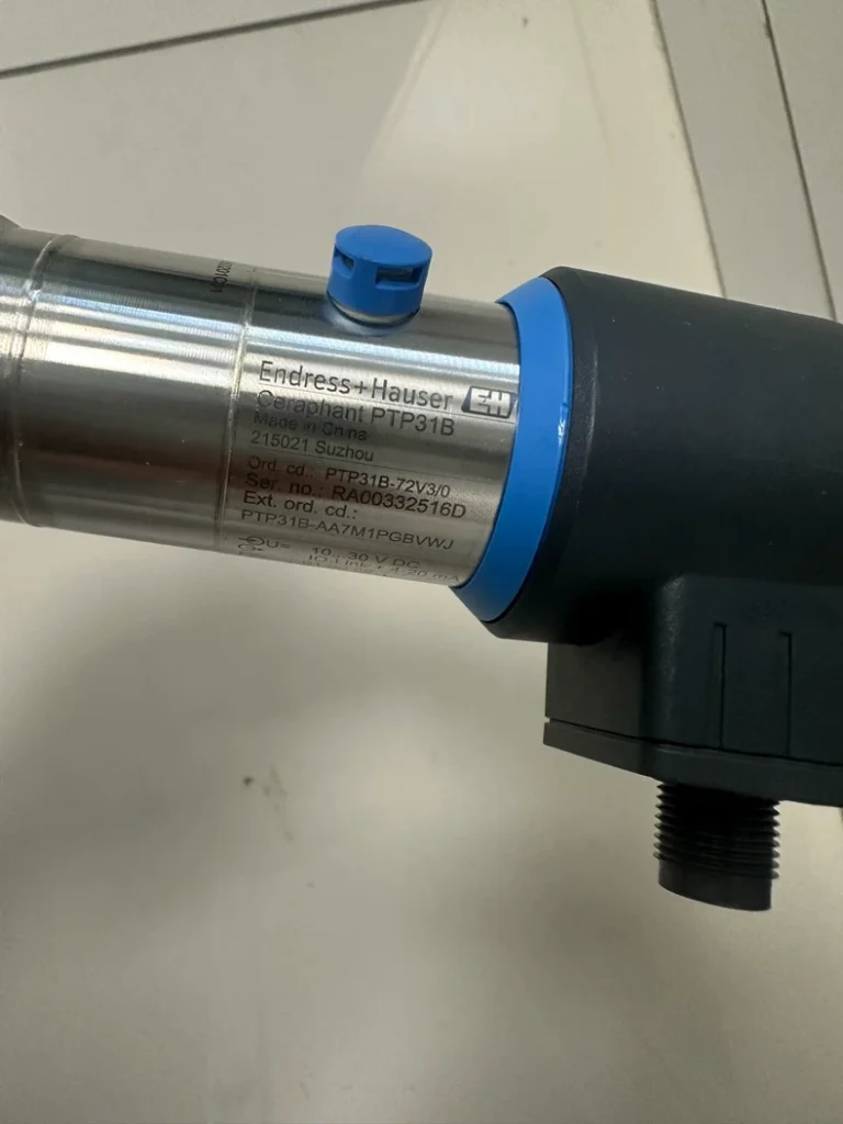 E+H PTP31B-72V3/0 Sensor thumbnail