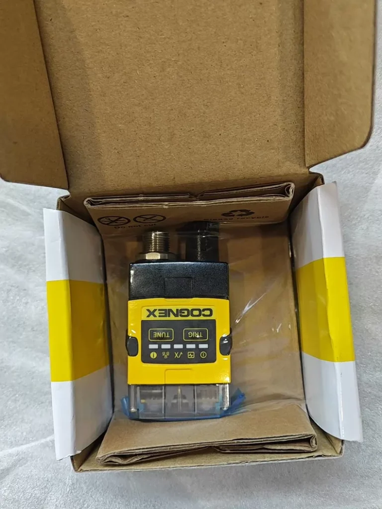 COGNEX DMR-262X-LOG Vision Sensor thumbnail