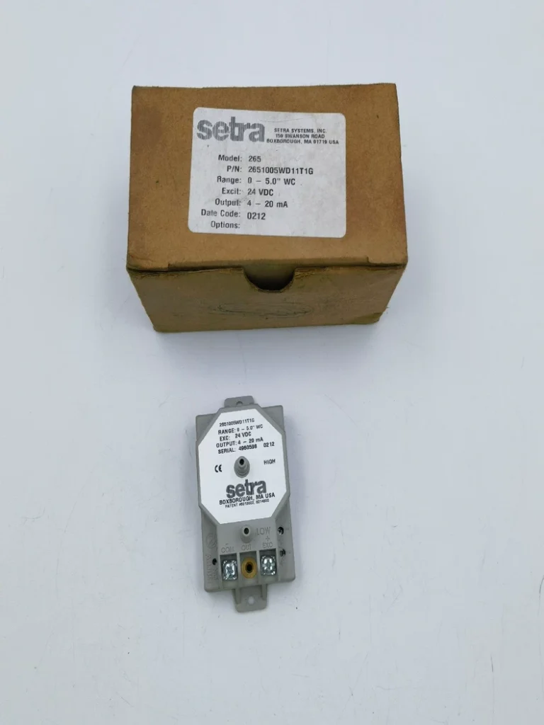 Setra 2651005WD11T1G Differential Pressure Transmitter thumbnail