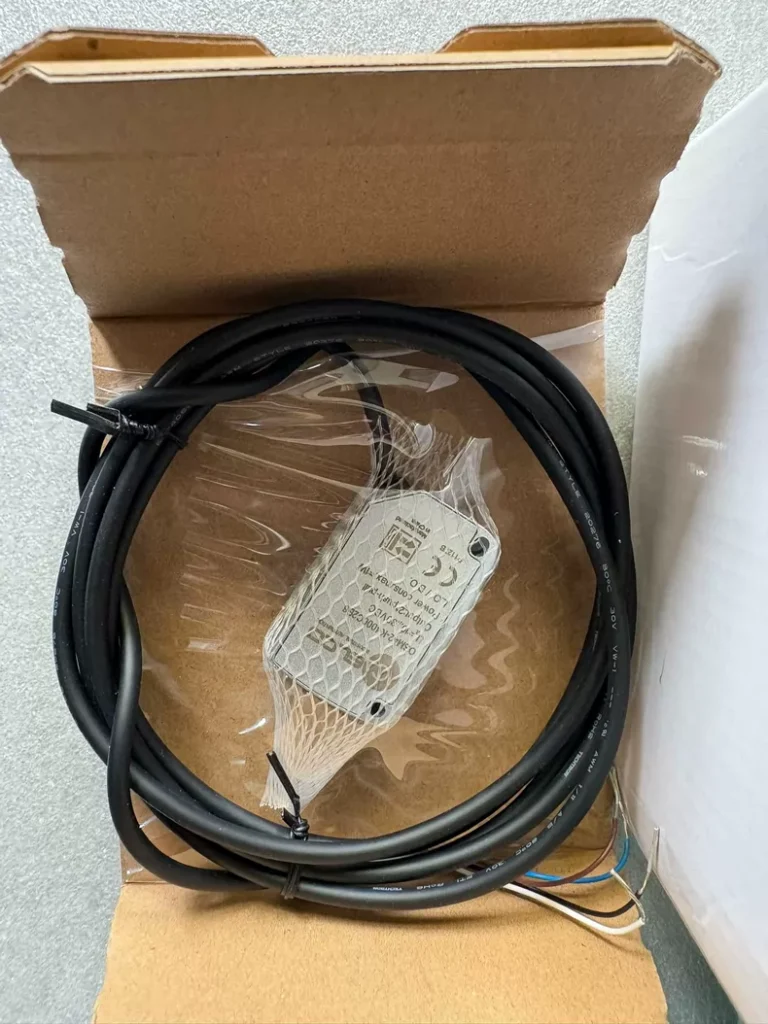 ELCO OSM42-K4000C2B6 Photoelectric Sensor