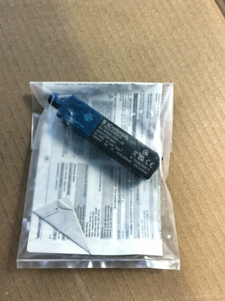 Schmersal RSS 36-D-ST-2685-1-DU Safety Switch thumbnail
