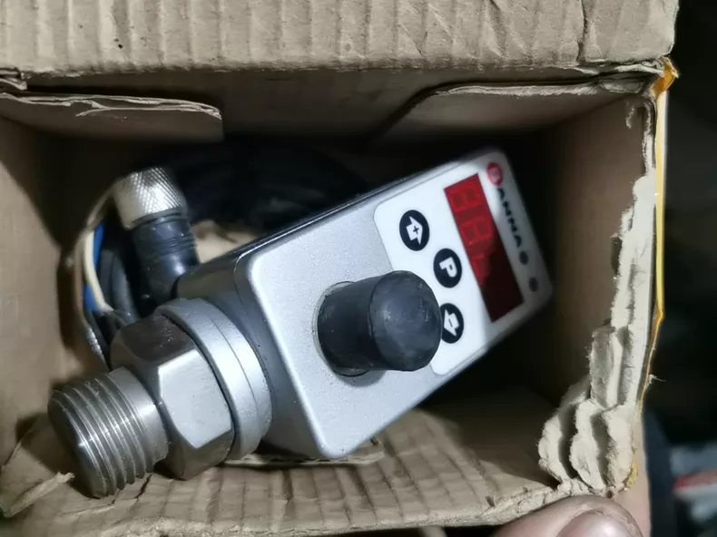 BANNA PE80-N001G12HT2AO Sensor thumbnail