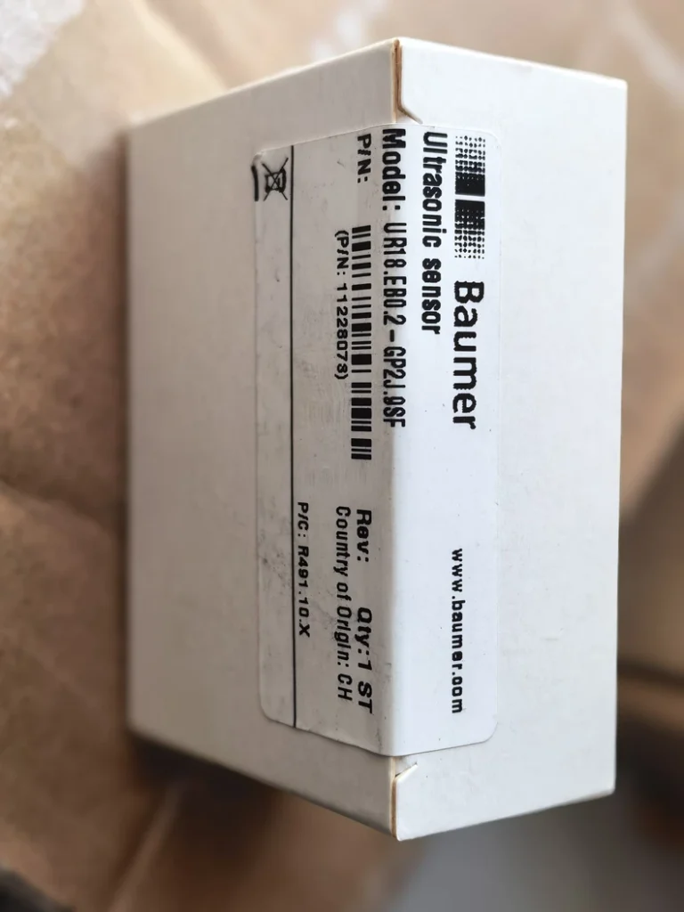 Baumer UR18.EBO.2-GP2J.9SF Ultrasonic Sensor