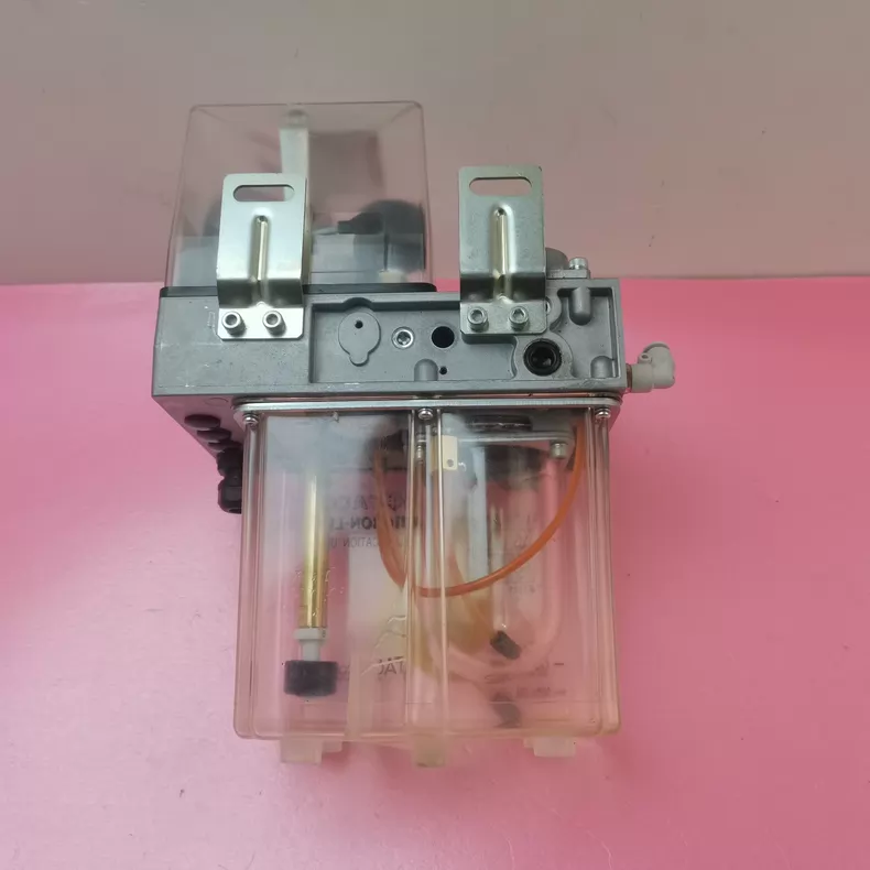 TACO MC9-01L3-3B02 lubrication pump thumbnail