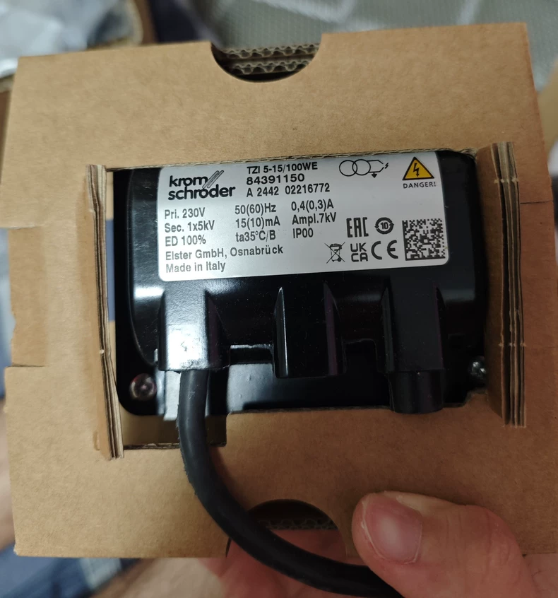 Kromschröder  TZI 5-15/100WE 84391150 ignition transformer
