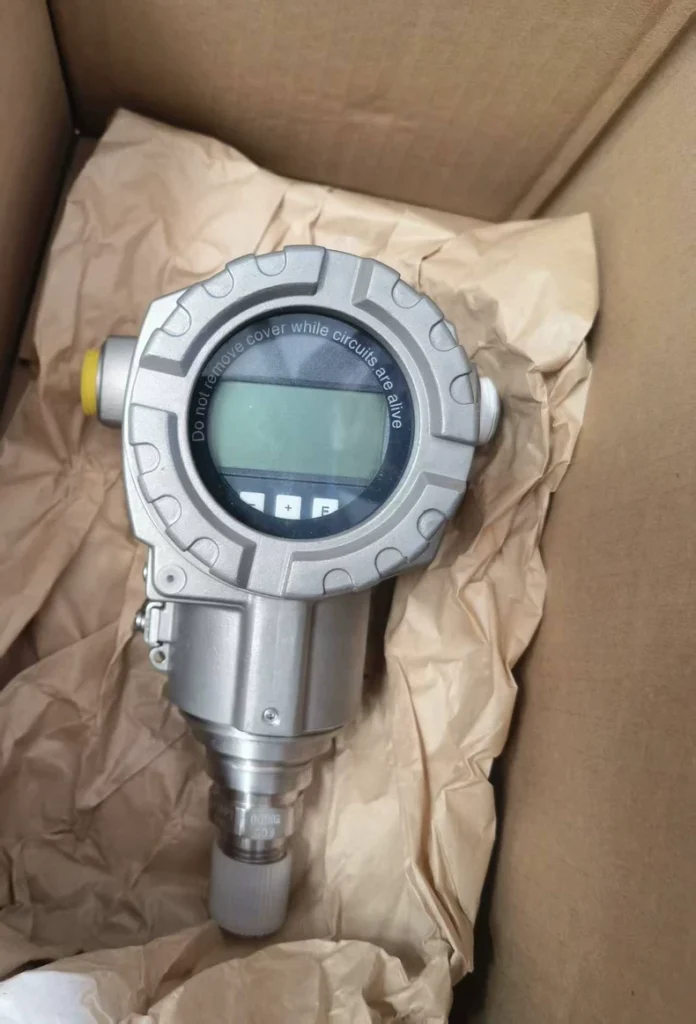 Endress+Hauser PMP71-HA31W11RDAAA Pressure Transmitter thumbnail