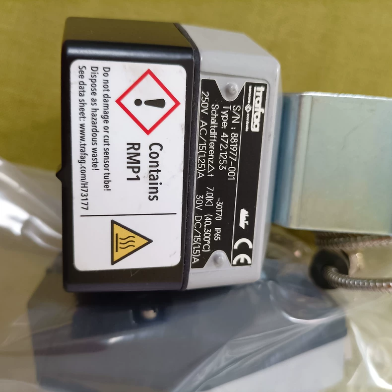 Trafag 472.1253 (40-300℃) temperature switch thumbnail