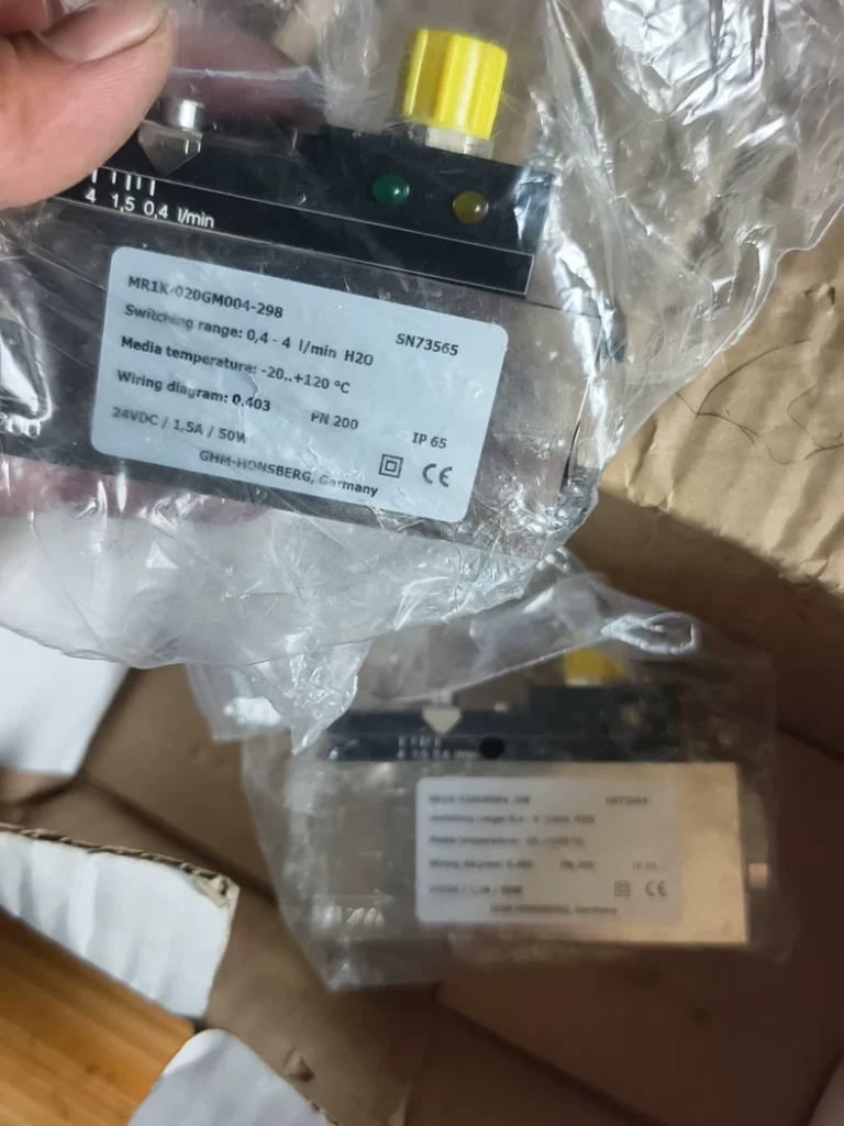 HONSBERG MR1K-020GM004-298 MR1K-020GM004-298-SR Flow Switch thumbnail