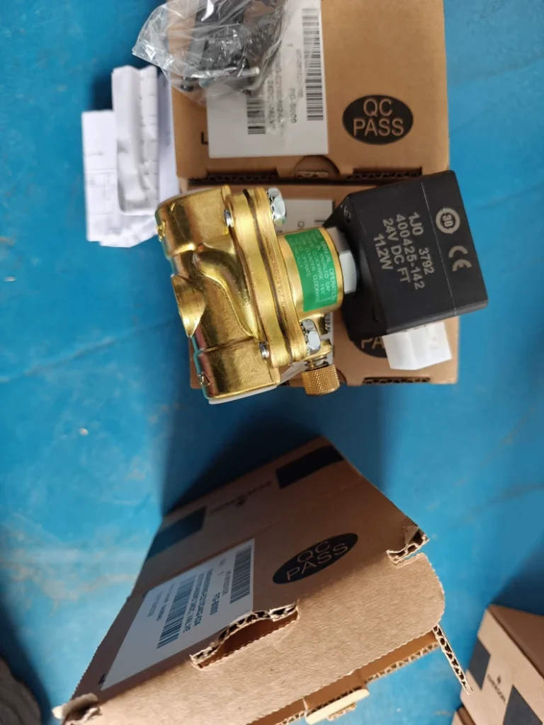 ASCO SCE210D402MO Valve thumbnail