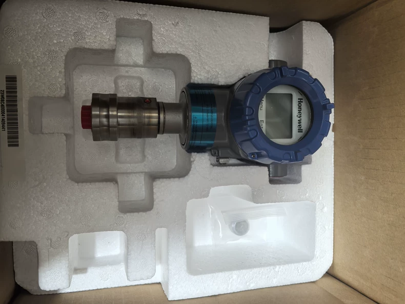 Honeywell ST700 STG74S-E1G000-1-G-AHS-11S-A-00 Pressure Transmitter
