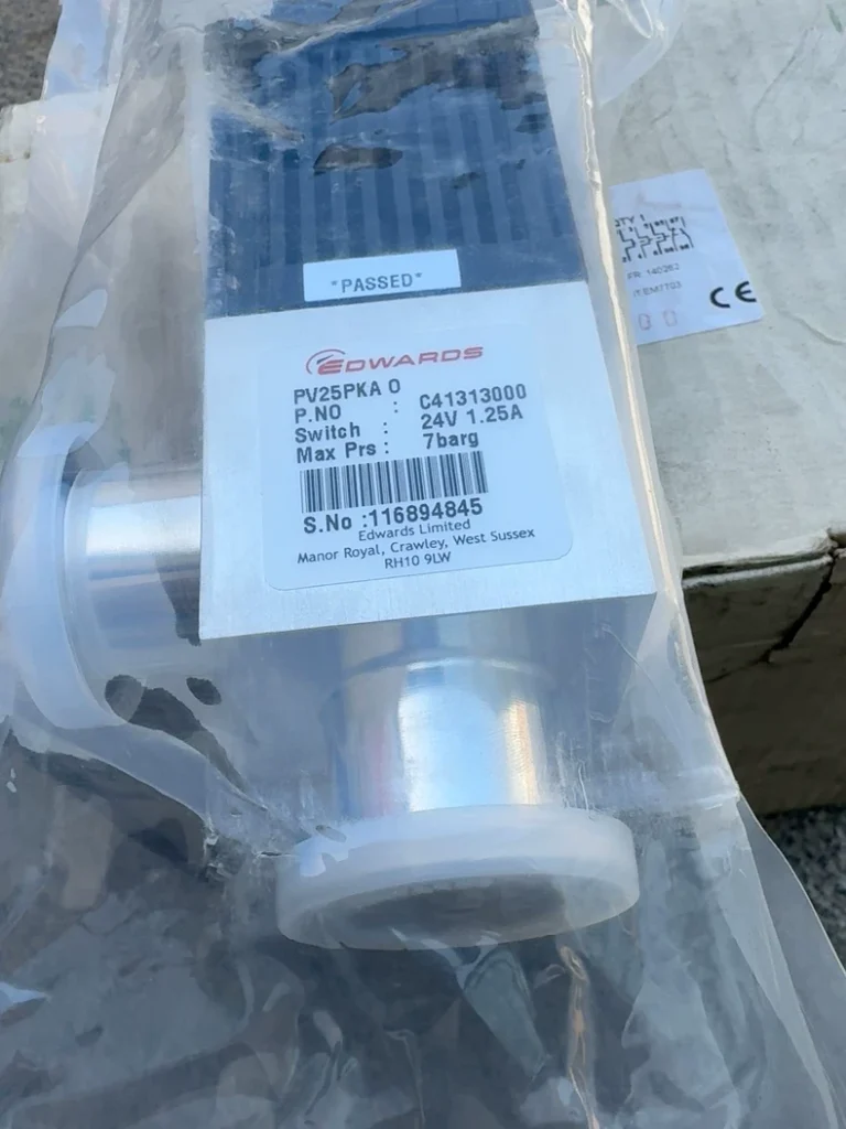 EDWARDS PV25PKAO C41313000 Vacum Pump