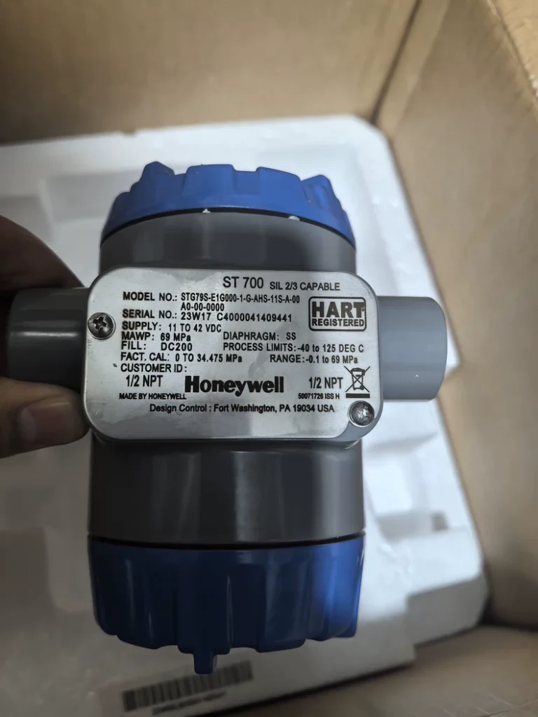 Honeywell ST700 STG74S-E1G000-1-G-AHS-11S-A-00 Pressure Transmitter thumbnail