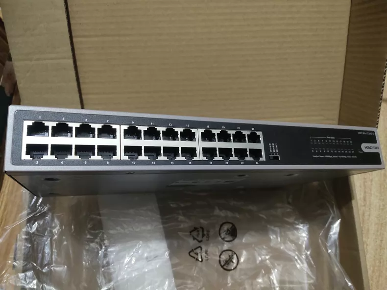 HBC24 H3C MINI S24G－U Gigabit Switch