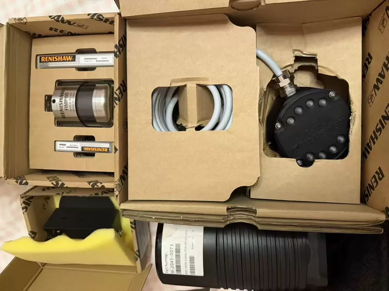 Renishaw RMP60+RMI-Q radio machine probe