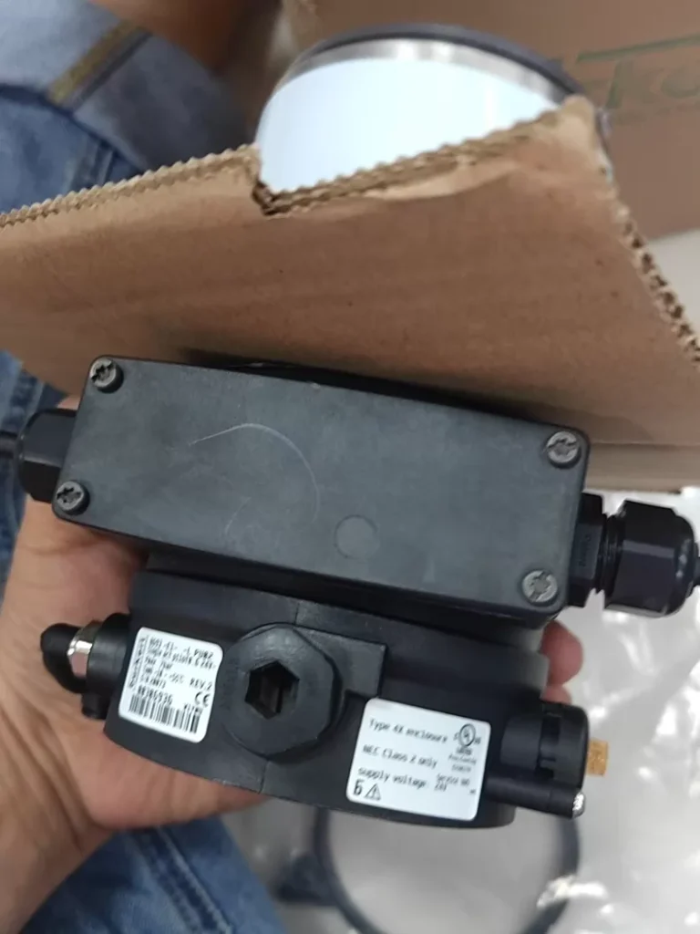 Burkert 00306913 POSITIONER CONTROLLER thumbnail