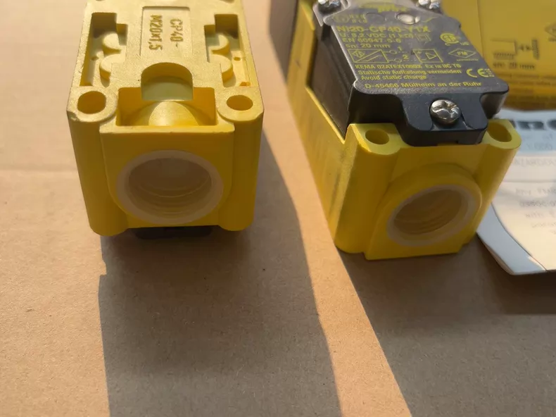 TURCK NI20-CP40-Y1X Proximity Switch thumbnail