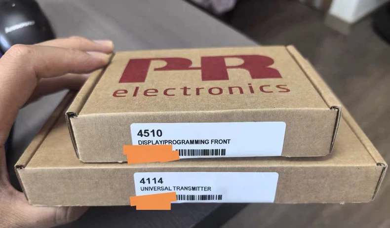 PR PR4116 Universal Transmitter thumbnail