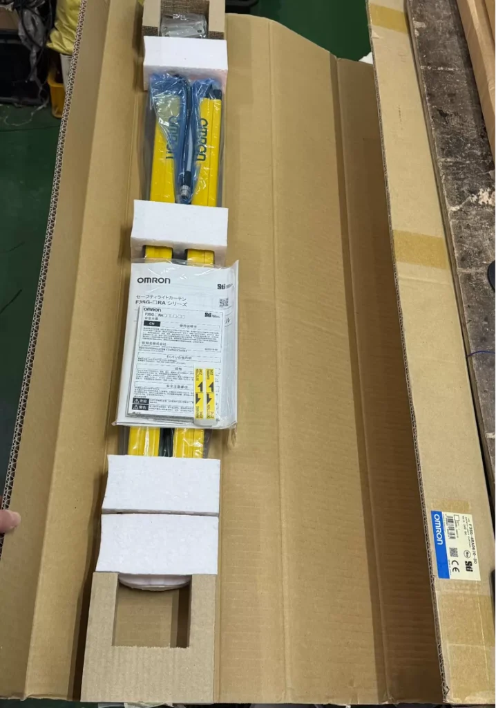 Omron F3SJ-A0620N30 Safety Light Curtain