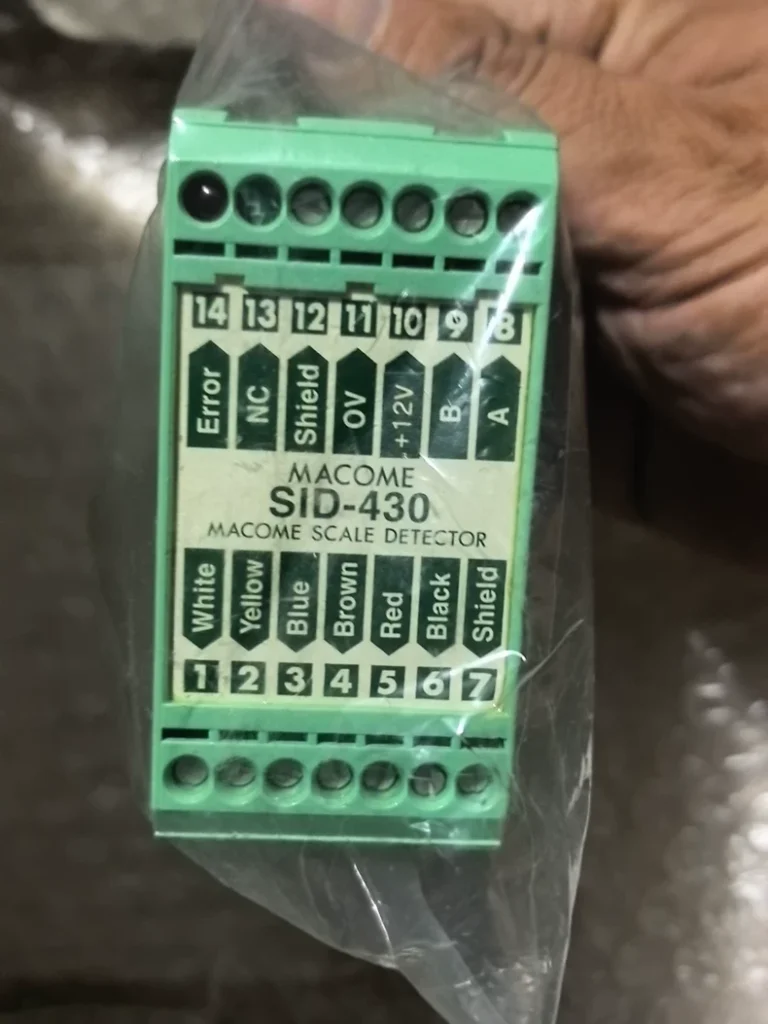 Macome SIH-230ASID-430-D12 Switch