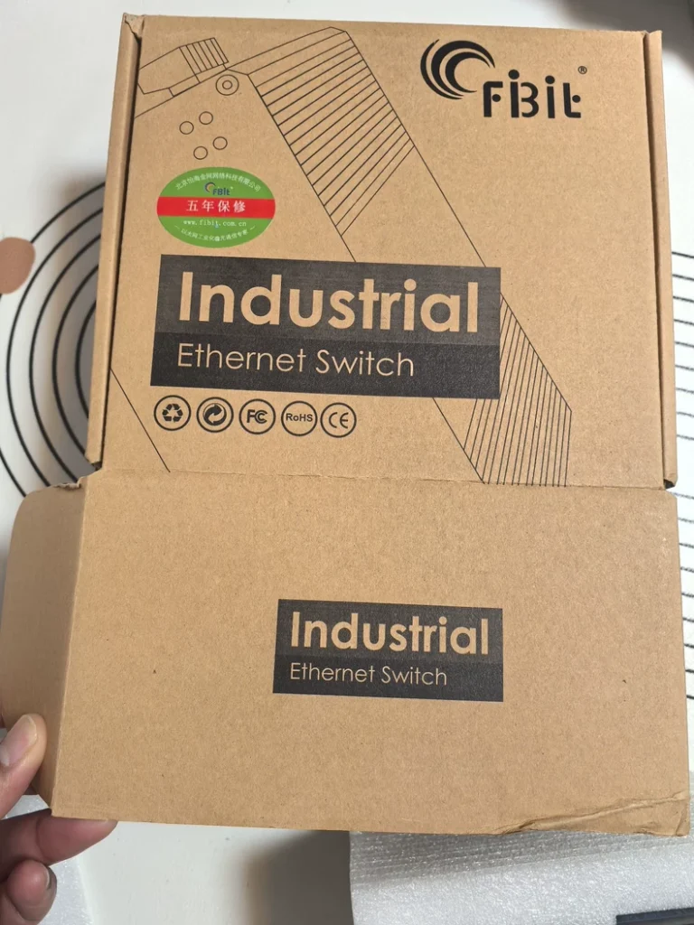 FiBit FB-G2204-2GX-4T Industrial-grade Ethernet switch thumbnail